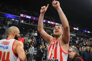 Για 5η φορά MVP της αγωνιστικής στη φετινή Ευρωλίγκα ο Βεζένκοφ!