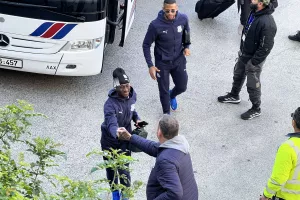 (Φώτος kerkida) H άφιξη του Απόλλωνα