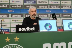 Εύκολη ήττα
