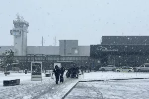 Στο αεροδρόμιο με προορισμό την Κύπρο (φώτος)