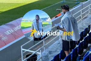 Ξεχωριστό... σκηνικό με Γκότλιεμπ (φώτος kerkida) 
