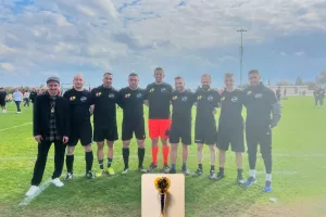 Πρωτιά... για την team κουμπάρος!