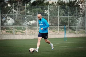 Η... επιστροφή (Απόλλων)