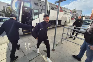 Άφιξη ΑΕΚ στο "Αμμόχωστος" (ΦΩΤΟΣ)