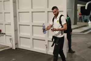 (Φώτος Kerkida) Η άφιξη της ΑΕΚ