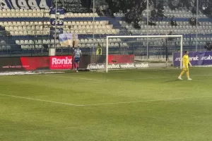 Αναγκαστική για Μλάντοβιτς