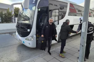 (ΦΩΤΟΣ) Η άφιξη της Καρμιώτισσας 