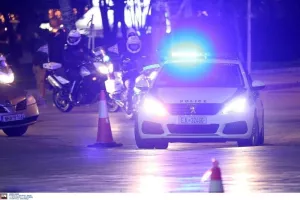 Στα Σπάτα Αστυνομικές δυνάμεις - Απομάκρυναν οπαδούς της ΑΕΚ