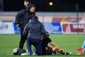 ΕΝΠ-Νέα Σαλαμίνα: Βυσσινί "ανάσα" με πέναλτι και... ζωγραφιά! (φώτος)