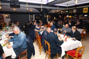 (Φώτος) Δείπνο στους εκπροσώπους ομάδων Γ΄Κατηγορίας