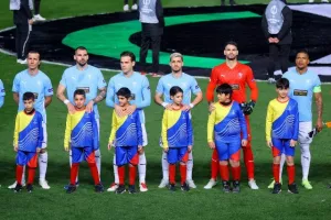 (Βίντεο Kerkida) Το σεντόνι… στον ιστορικό "εμφύλιο"