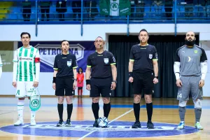 ΑΕΚ-Ομόνοια: Το Κύπελλο "βάφτηκε" πράσινο (Φώτος)