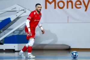 ΑΕΚ-Ομόνοια: Το Κύπελλο "βάφτηκε" πράσινο (Φώτος)