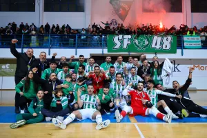 (Φώτος) Η απονομή και τα πανηγύρια
