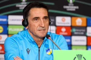 Χιμένεθ: "Έχουμε πολλές απώλειες αλλά θα βρούμε τις λύσεις/Είμαστε το ΑΠΟΕΛ"