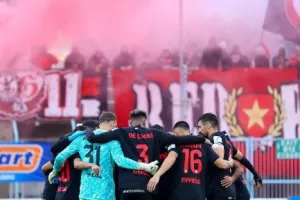ΕΝΠ-Νέα Σαλαμίνα: Βυσσινί "ανάσα" με πέναλτι και... ζωγραφιά! (φώτος)