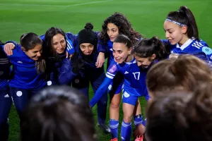 (Φώτος) Η νίκη έφερε χαμόγελα 
