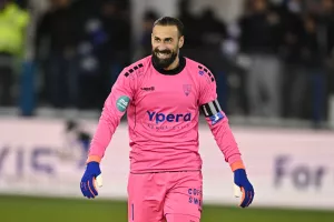 Ο Λόρια στο 2-2!