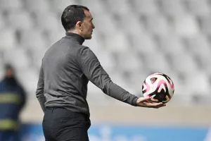 ΑΠΟΕΛ-Πάφος: Πέρασε… από το ΓΣΠ και (ξανά) στο +6