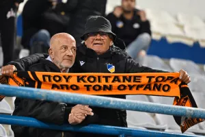 (Φώτος) Ο κόσμος στο "ΠΑΠ"