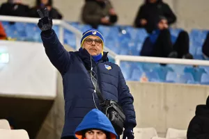 (Φώτος) Ο κόσμος του ΑΠΟΕΛ με Celje