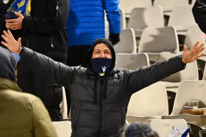 (Φώτος) Ο κόσμος του ΑΠΟΕΛ με Celje