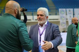 Αργυρίδης/"Η Ομόνοια είναι ο κόσμος της"