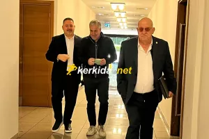 (Φώτος) Η συνάντηση Προέδρων με Μεσίνα 