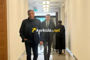 (Φώτος) Η συνάντηση Προέδρων με Μεσίνα 