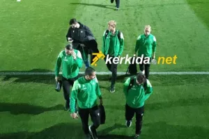(Φώτος Kerkida) Η άφιξη της Ομόνοιας 