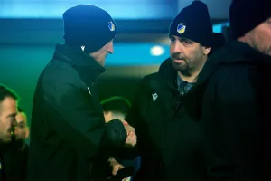 (Βίντεο/Φώτος kerkida) H προπόνηση του ΑΠΟΕΛ στο "Stadion Z'dežele"