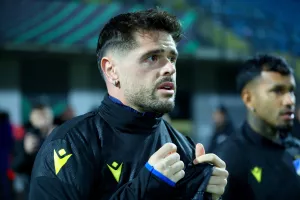 (Βίντεο/Φώτος kerkida) H προπόνηση του ΑΠΟΕΛ στο "Stadion Z'dežele"
