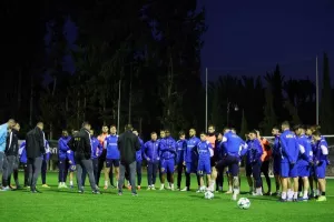 Το Kerkida στην προπόνηση του ΑΠΟΕΛ (φώτος/βίντεο)