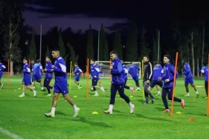 Το Kerkida στην προπόνηση του ΑΠΟΕΛ (φώτος/βίντεο)