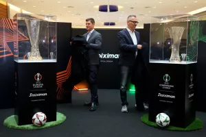 (Βίντεο) Στην Κύπρο τα τρόπαια του Europa και Conference League