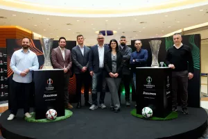 (Βίντεο) Στην Κύπρο τα τρόπαια του Europa και Conference League