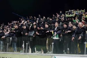 ΑΕΚ-ΑΕΛ: "Κιτρινοπράσινη" επικράτηση και ξανά στην 3η θέση (φώτος)