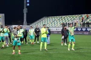 ΑΕΚ-ΑΕΛ: "Κιτρινοπράσινη" επικράτηση και ξανά στην 3η θέση (φώτος)