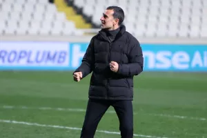 ΕΞΙ φορές 0-2!!!