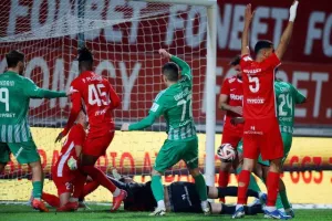 Νέα Σαλαμίνα-Άρης: Συμβιβασμός που αφήνει γλυκόπικρη γεύση (Φώτος)