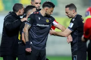 ΑΕΚ-ΑΕΛ: "Κιτρινοπράσινη" επικράτηση και ξανά στην 3η θέση (φώτος)