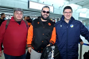 ΩΡΑ 10:21 πέταξε τώρα η αποστολή για Σλοβενία (ΦΩΤΟΣ)