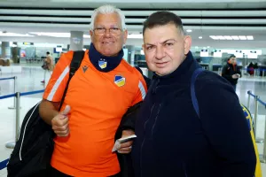 ΩΡΑ 10:21 πέταξε τώρα η αποστολή για Σλοβενία (ΦΩΤΟΣ)
