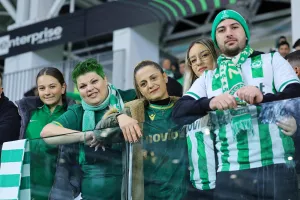 Παφίτες και Ομονοιάτες στο "Άλφαμεγα" (φώτος)