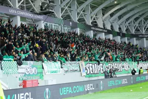 Παφίτες και Ομονοιάτες στο "Άλφαμεγα" (φώτος)