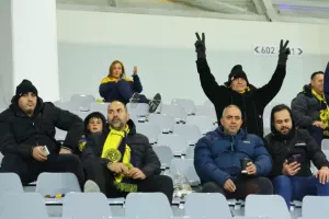 (ΦΩΤΟΡΕΠΟΡΤΑΖ) Ο κόσμος στο ΑΕΛ-Ανόρθωση