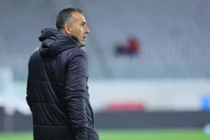 Απόλλων-Ομόνοια: Το…μοίρασε ο Κακουλλής (φώτος)