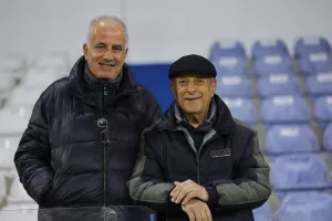 (Φώτος) Ο κόσμος στο ΠΑΠ