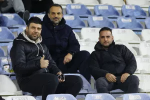 (Φώτος) Ο κόσμος στο ΠΑΠ