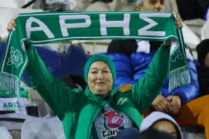 (Φώτος) Ο κόσμος στο ΠΑΠ